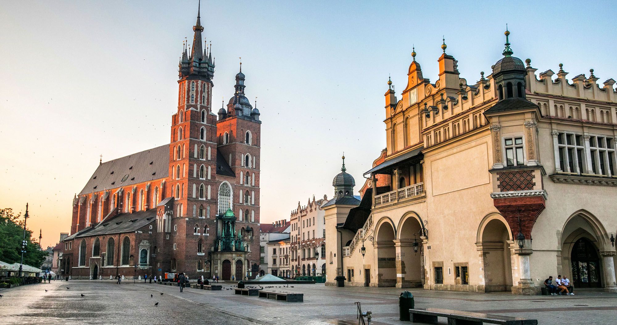 PolandTour Packages - Book honeymoon ,family,adventure tour packages to Poland|Travel Knits
