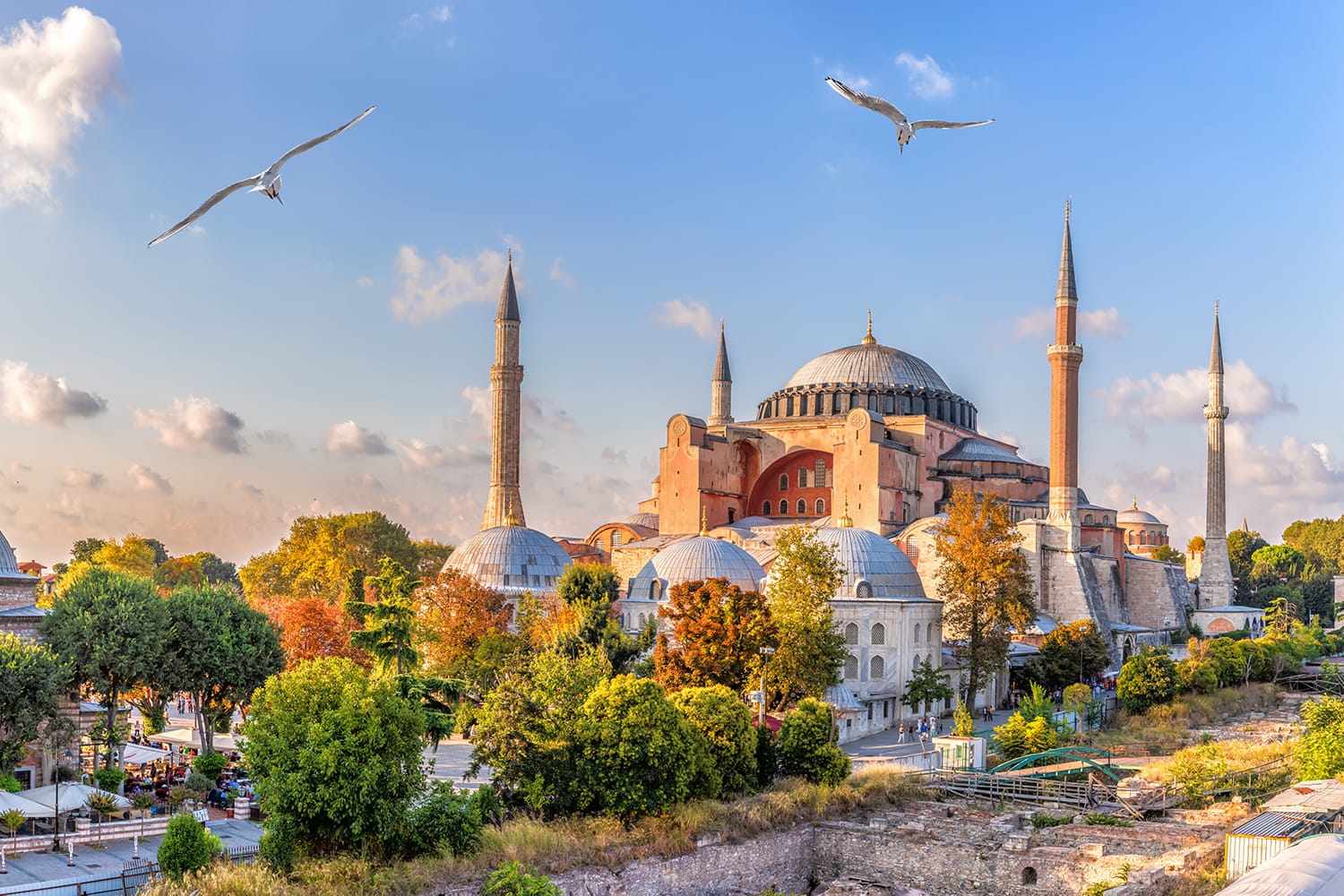 Istanbul Tour Packages - Book honeymoon ,family,adventure tour packages to Istanbul |Travel Knits
